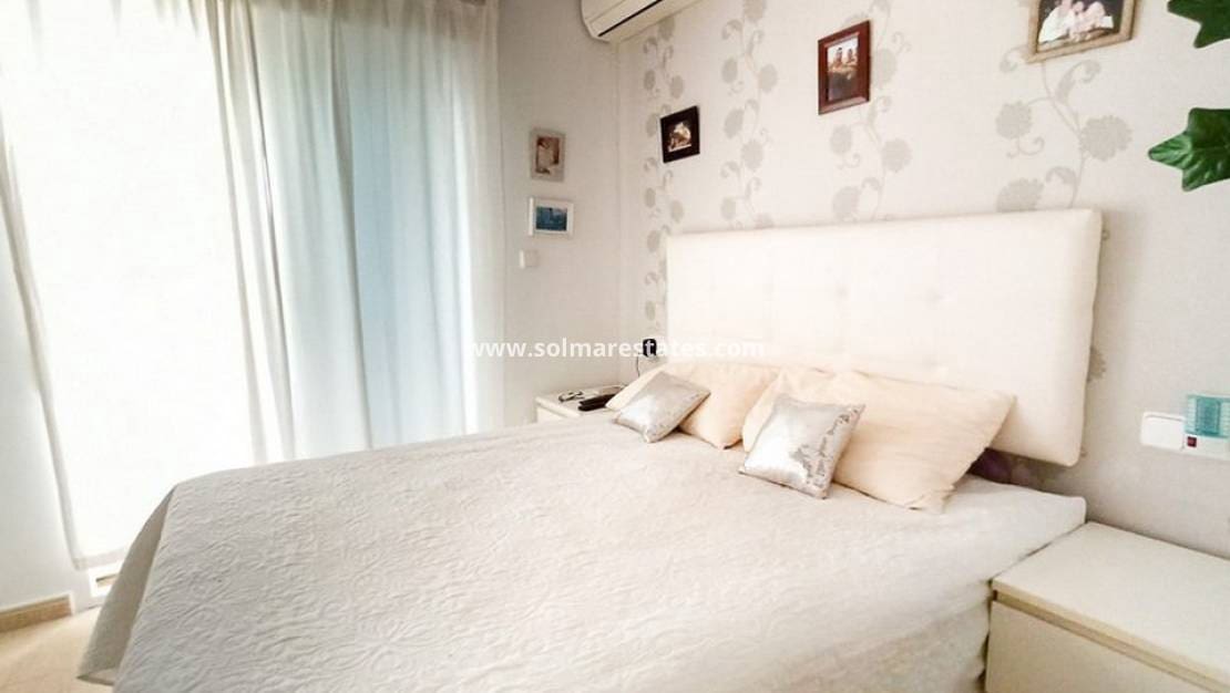 2 soverom Leilighet til salgs i Formentera del Segura med svømmebasseng - € 119 950 (Ref: 9412658)