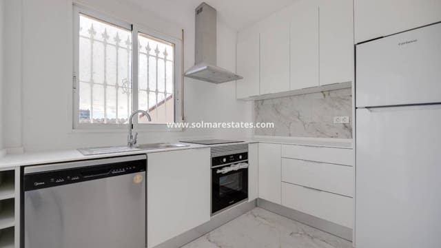 4 camera da letto Villa in vendita in La Zenia, Orihuela con piscina - 329.000 € (Rif: 9414594)
