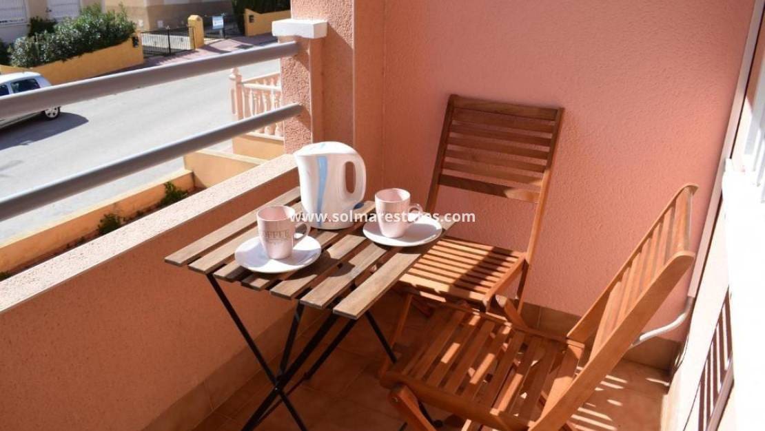 2 bedroom Apartment for sale in Villamartin with pool - € 137,950 (Ref: 9414595)