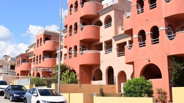 2 slaapkamer Appartement te koop in Villamartin, Orihuela met zwembad - € 137.950 (Ref: 9414595)