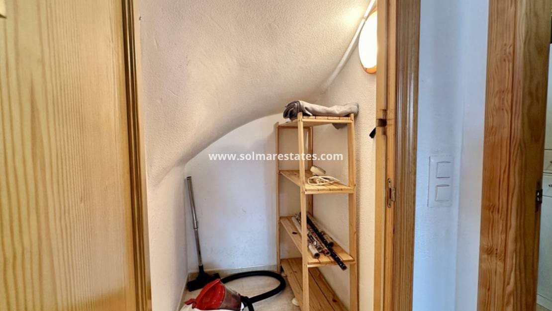 3 soverom Kjedet enebolig til salgs i Playa Flamenca med svømmebasseng - € 289 000 (Ref: 9414934)