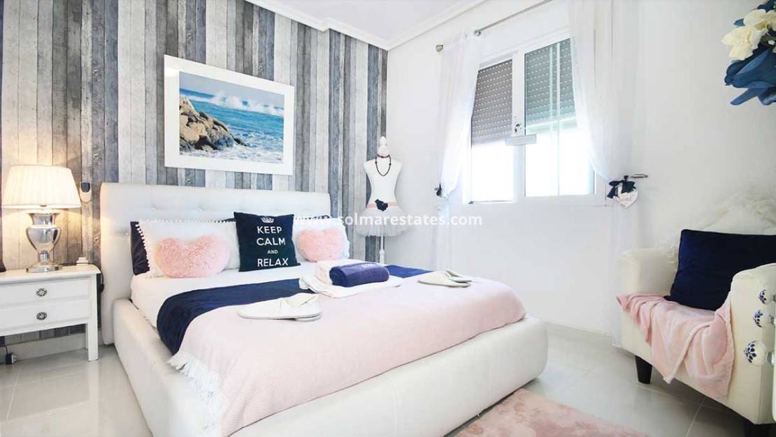 3 bedroom Villa for sale in Villamartin with pool - € 489,900 (Ref: 9416082)