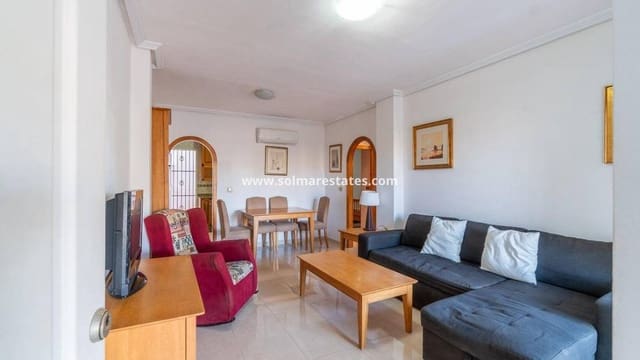 2 slaapkamer Appartement te koop in Cabo Roig, Orihuela met zwembad - € 139.950 (Ref: 9421497)