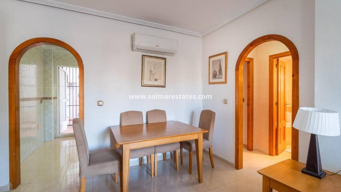 2 bedroom Apartment for sale in Cabo Roig with pool - € 135,000 (Ref: 9421497)