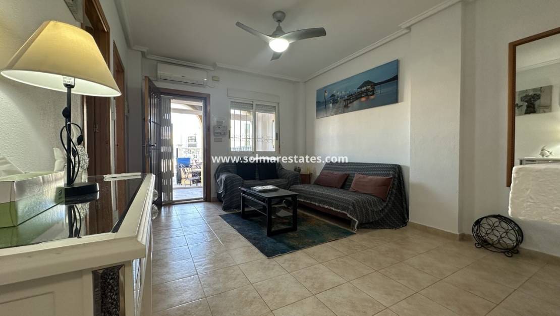 2 bedroom Apartment for sale in La Zenia with pool - € 174,950 (Ref: 9421498)