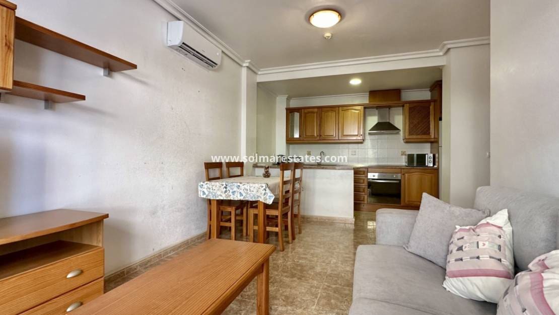 2 quarto Apartamento para venda em Cabo Roig com piscina - 185 000 € (Ref: 9421499)