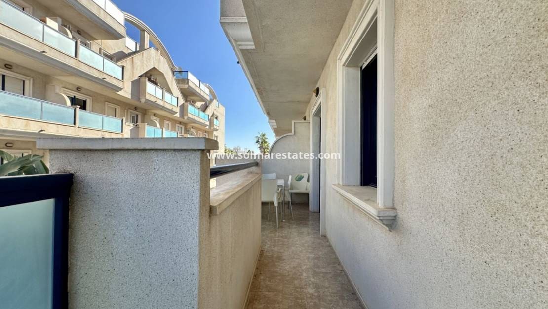2 quarto Apartamento para venda em Cabo Roig com piscina - 185 000 € (Ref: 9421499)