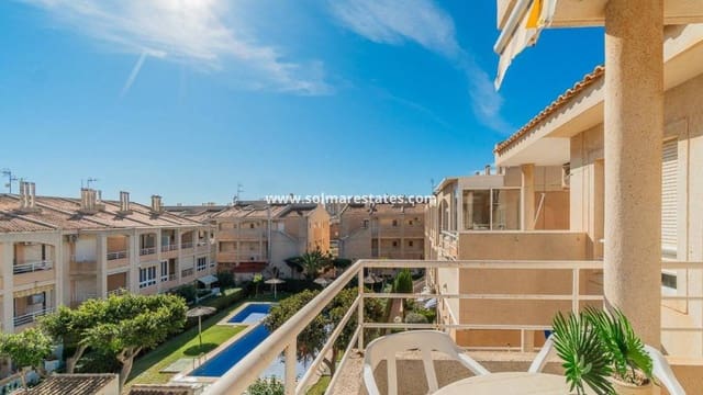 Apartamento de 1 habitación en Aguas Nuevas, Torrevieja en venta con piscina - 115.000 € (Ref: 9421500)