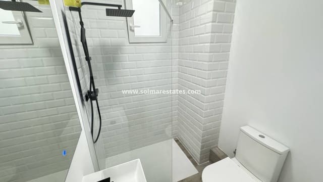 3 slaapkamer Appartement te koop in Puerto Deportivo, Torrevieja - € 144.995 (Ref: 9421555)