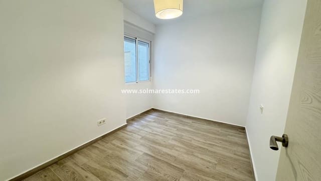 3 slaapkamer Appartement te koop in Puerto Deportivo, Torrevieja - € 144.995 (Ref: 9421555)