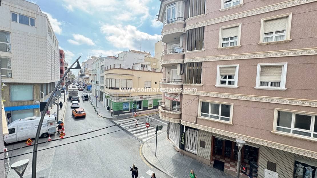 3 makuuhuone Huoneisto myytävänä paikassa Torrevieja - 144 995 € (Ref: 9421555)