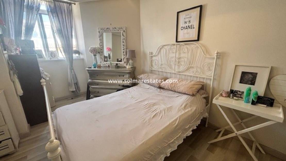 2 bedroom Apartment for sale in La Florida with pool - € 189,995 (Ref: 9426209)