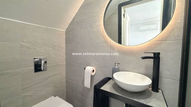 2 bedroom Townhouse for sale in La Zenia, Orihuela with pool - € 209,950 (Ref: 9426210)