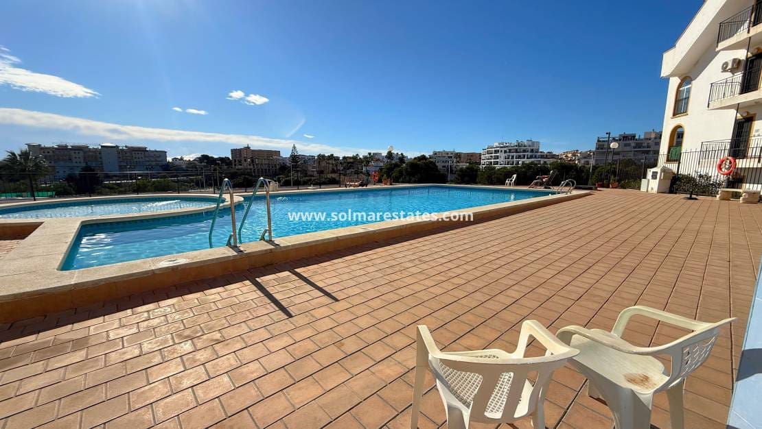 2 sypialnia Apartament na sprzedaż w La Zenia z basenem - 169 950 € (Ref: 9426211)