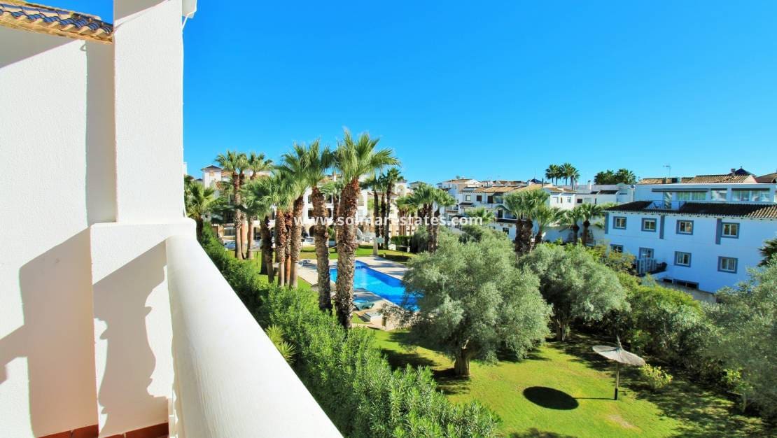 2 slaapkamer Appartement te koop in Villamartin met zwembad - € 169.900 (Ref: 9426378)