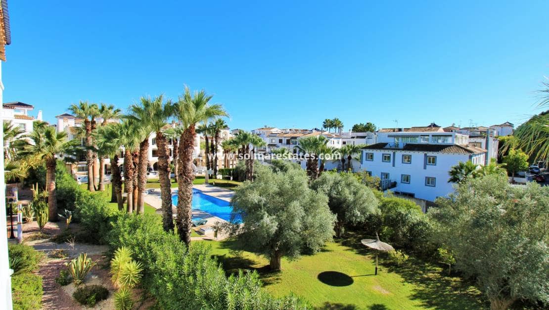 2 slaapkamer Appartement te koop in Villamartin met zwembad - € 169.900 (Ref: 9426378)