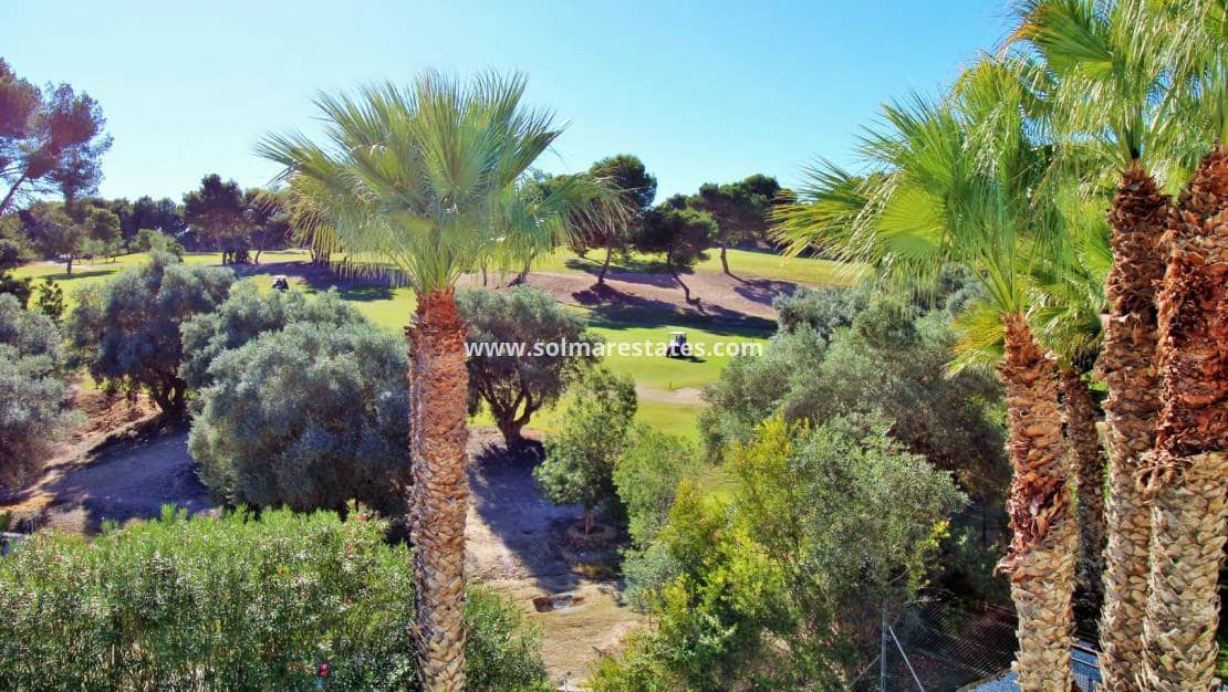 2 slaapkamer Appartement te koop in Villamartin met zwembad - € 169.900 (Ref: 9426378)