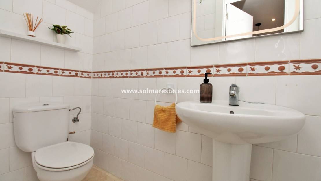 2 slaapkamer Huis te koop in Villamartin met zwembad - € 244.990 (Ref: 9426380)