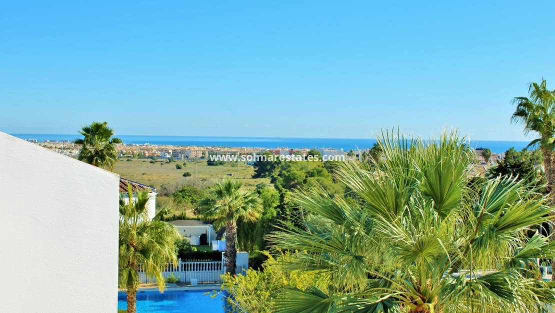 2 slaapkamer Huis te koop in Villamartin met zwembad - € 244.990 (Ref: 9426380)