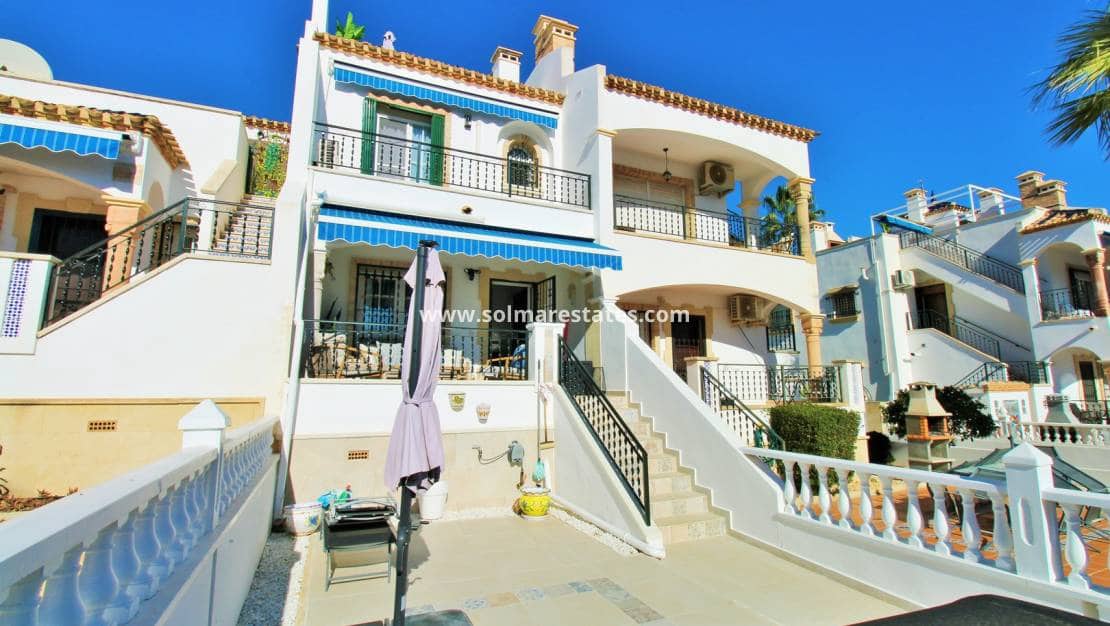 2 slaapkamer Huis te koop in Villamartin met zwembad - € 244.990 (Ref: 9426380)