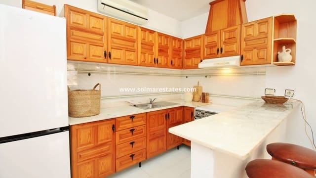 1 chambre Bungalow à vendre à Playa Flamenca, Orihuela - 109 900 € (Ref: 9426382)