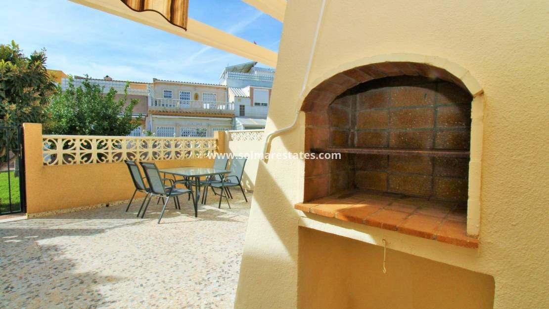 1 chambre Bungalow à vendre à Playa Flamenca - 109 900 € (Ref: 9426382)