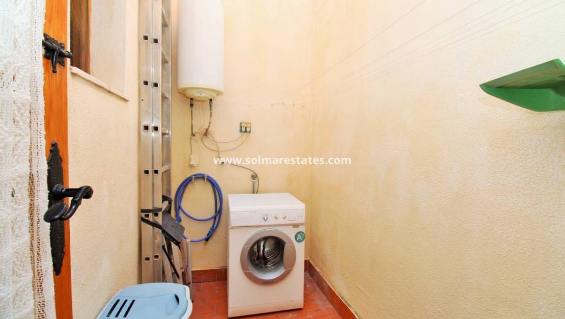 1 chambre Bungalow à vendre à Playa Flamenca - 109 900 € (Ref: 9426382)