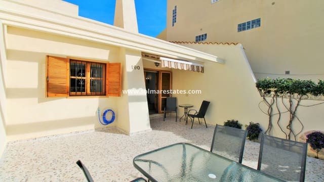 1 chambre Bungalow à vendre à Playa Flamenca, Orihuela - 109 900 € (Ref: 9426382)