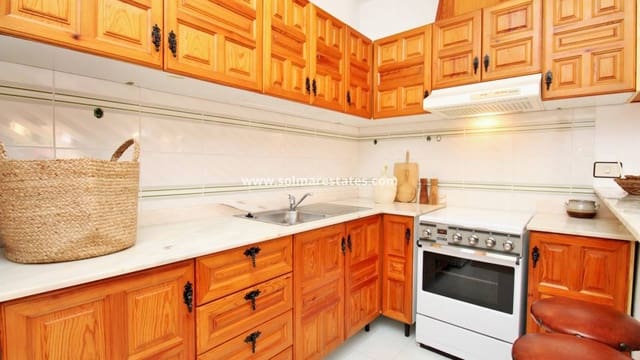 1 chambre Bungalow à vendre à Playa Flamenca, Orihuela - 109 900 € (Ref: 9426382)