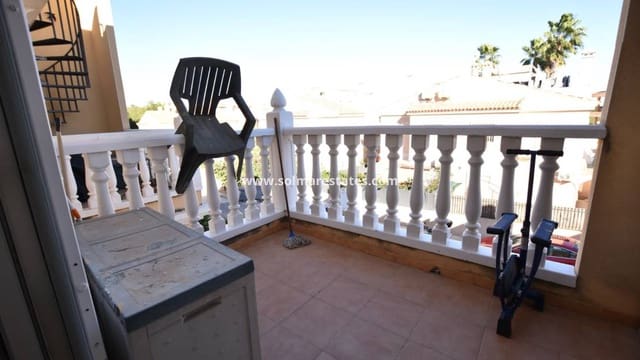 Casa de 2 habitaciones en Algorfa en venta con piscina - 135.000 € (Ref: 9428150)