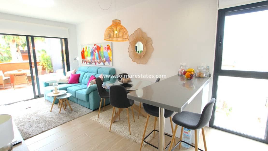2 bedroom Apartment for sale in Villamartin with pool - € 285,000 (Ref: 9428151)