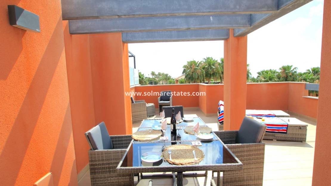 2 bedroom Apartment for sale in Villamartin with pool - € 285,000 (Ref: 9428151)
