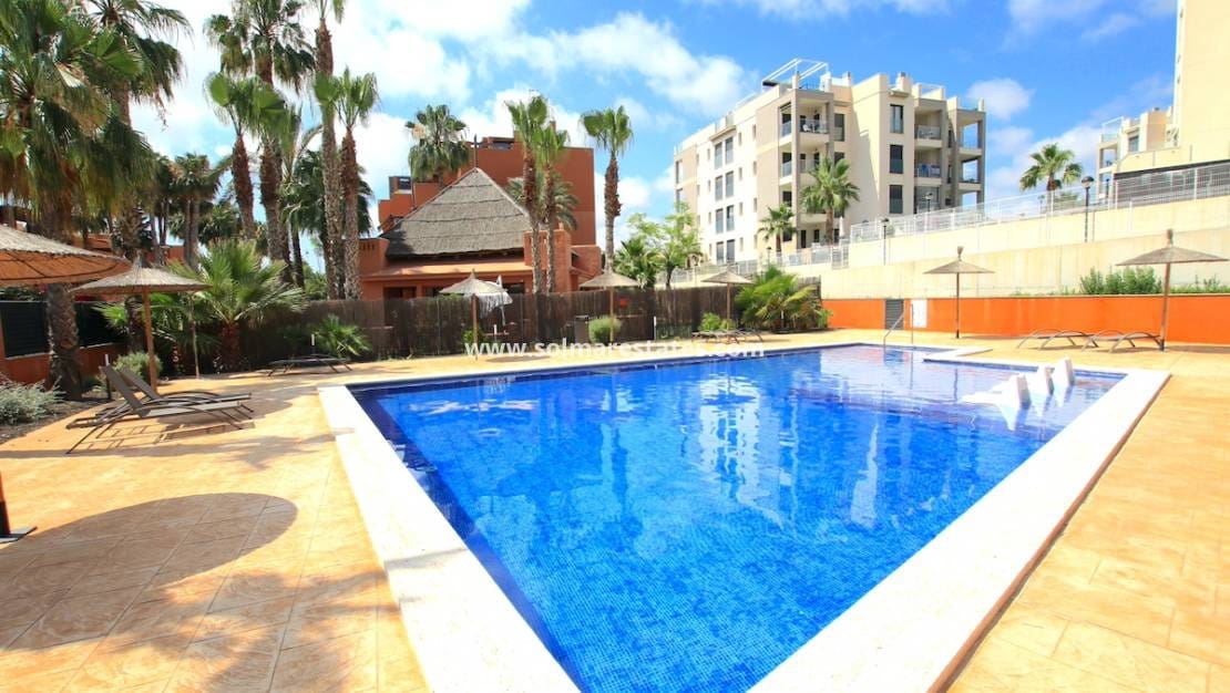 2 bedroom Apartment for sale in Villamartin with pool - € 285,000 (Ref: 9428151)