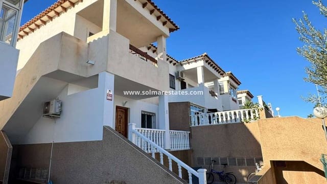 2 slaapkamer Appartement te koop in Punta Prima, Orihuela met zwembad - € 159.000 (Ref: 9432013)