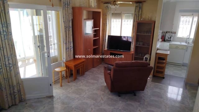 3 slaapkamer Villa te koop in La Zenia, Orihuela met zwembad - € 379.000 (Ref: 9438597)