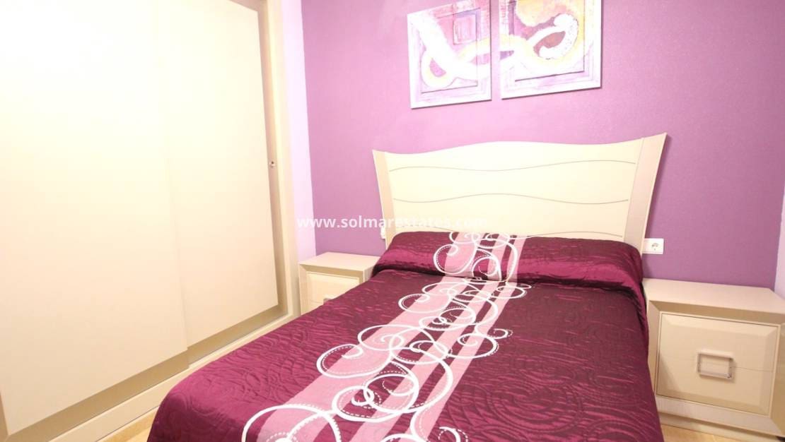 3 makuuhuone Huoneisto myytävänä paikassa Almoradi - 117 000 € (Ref: 9438598)