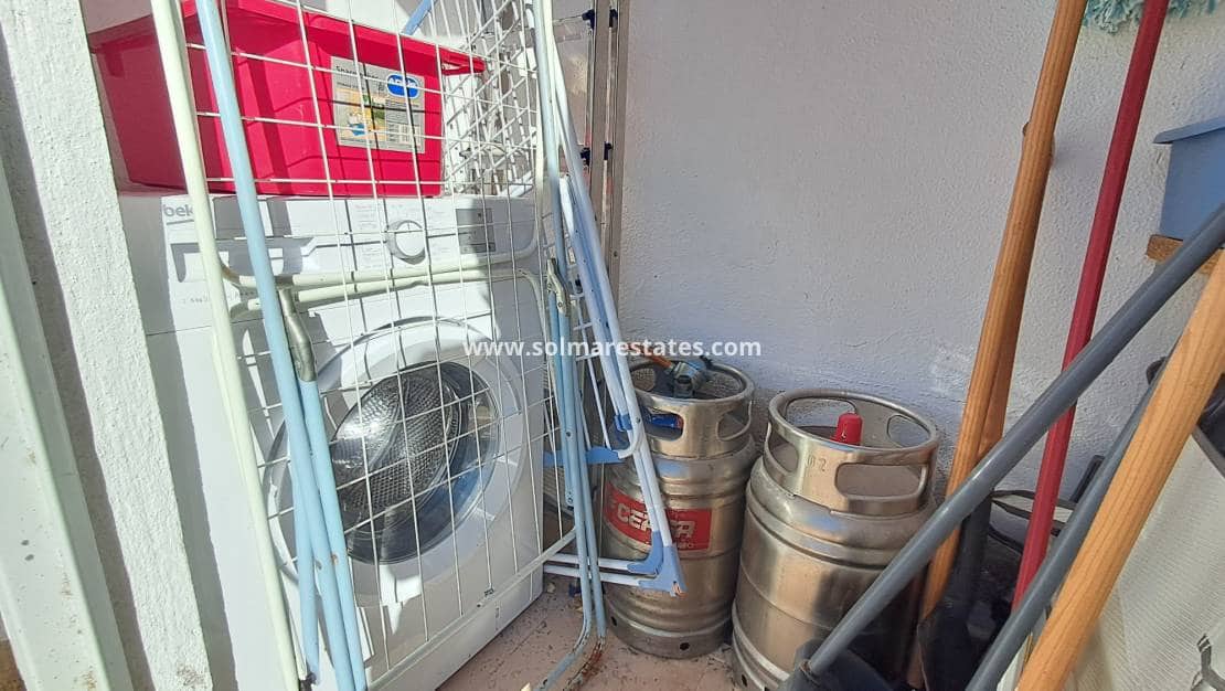 2 sypialnia Willa na sprzedaż w La Florida - 219 000 € (Ref: 9438599)