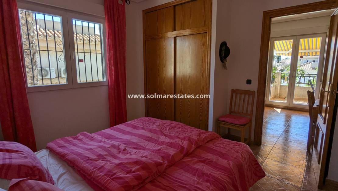 1 chambre Appartement à vendre à Playa Flamenca avec piscine - 125 000 € (Ref: 9438602)