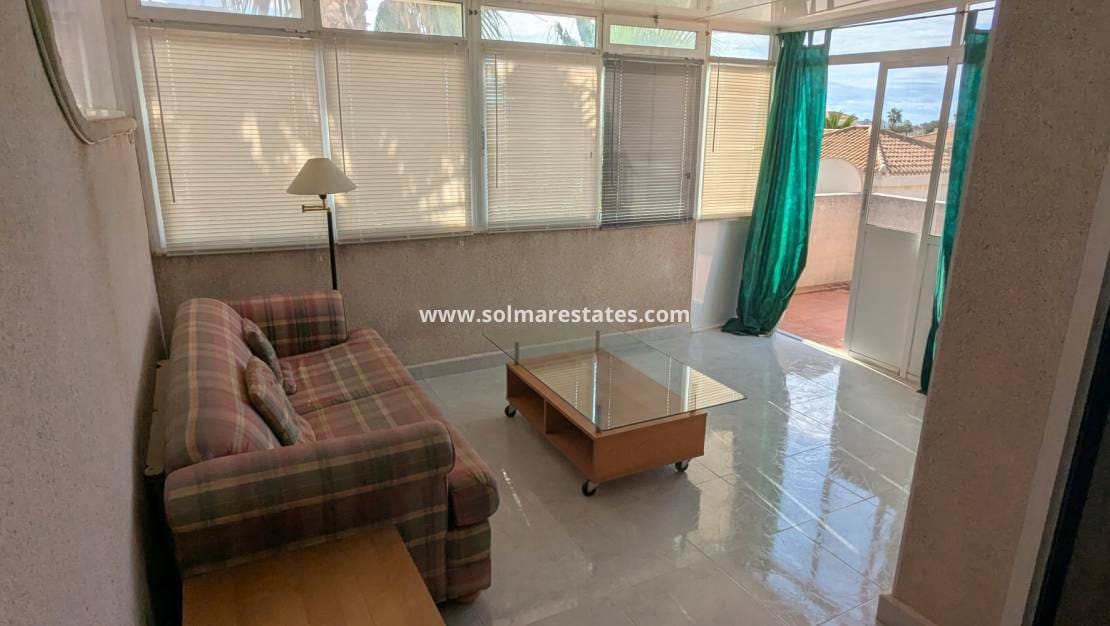 1 chambre Appartement à vendre à Playa Flamenca avec piscine - 125 000 € (Ref: 9438602)