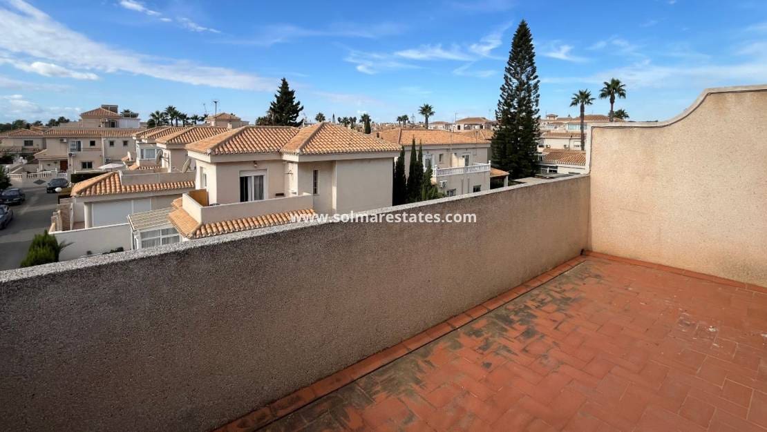1 chambre Appartement à vendre à Playa Flamenca avec piscine - 125 000 € (Ref: 9438602)
