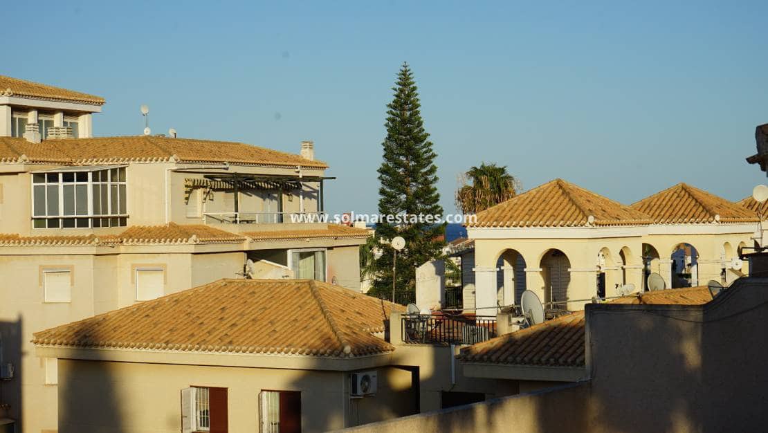 1 chambre Appartement à vendre à Playa Flamenca avec piscine - 125 000 € (Ref: 9438602)