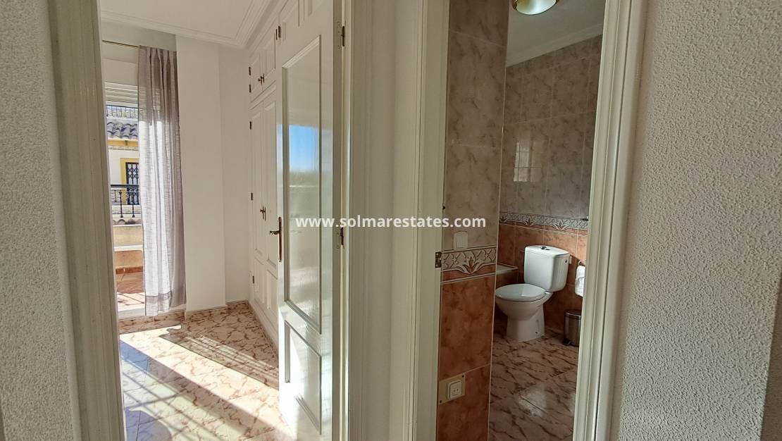 2 slaapkamer Huis te koop in Playa Flamenca met zwembad - € 219.000 (Ref: 9438603)