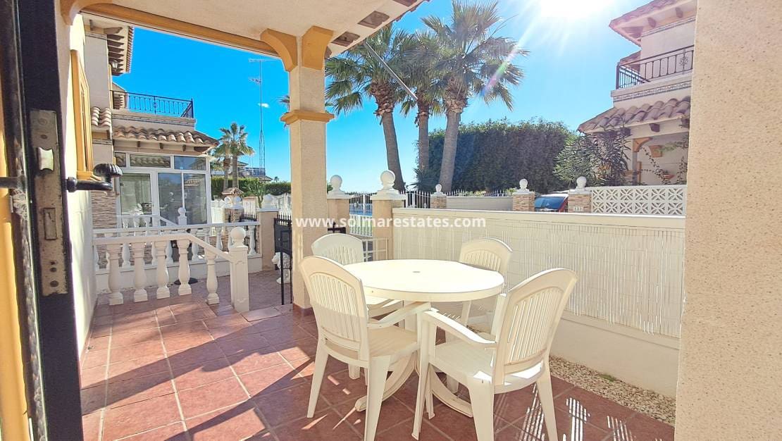 2 slaapkamer Huis te koop in Playa Flamenca met zwembad - € 219.000 (Ref: 9438603)
