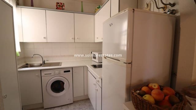 2 sovrum Lägenhet till salu i Playa Flamenca, Orihuela med pool - 139 950 € (Ref: 9442815)