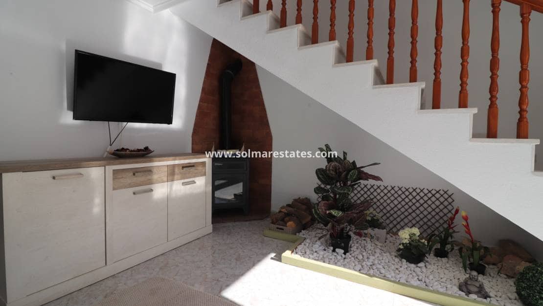 Chalet de 3 habitaciones en Ciudad Quesada en venta con piscina - 179.950 € (Ref: 9442816)