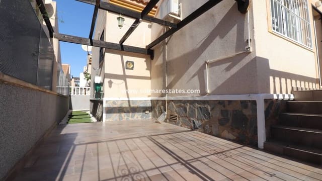 Chalet de 3 habitaciones en Ciudad Quesada, Rojales en venta con piscina - 179.950 € (Ref: 9442816)