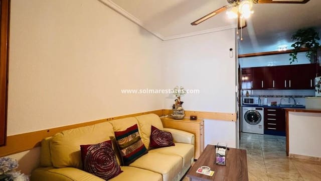 3 soveværelse Semi-Rækkehus til salg i Los Altos med swimmingpool - € 155.000 (Ref: 9449737)