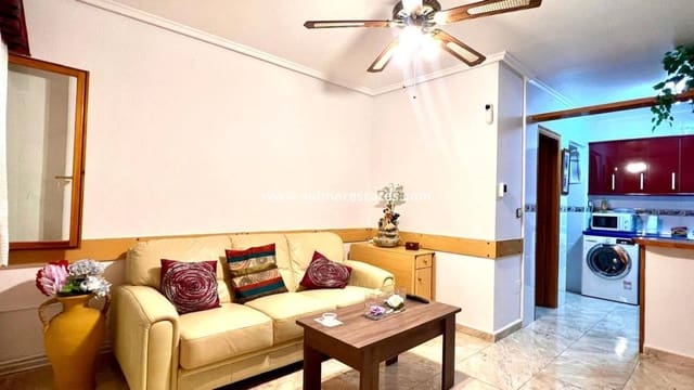 3 soveværelse Semi-Rækkehus til salg i Los Altos med swimmingpool - € 155.000 (Ref: 9449737)