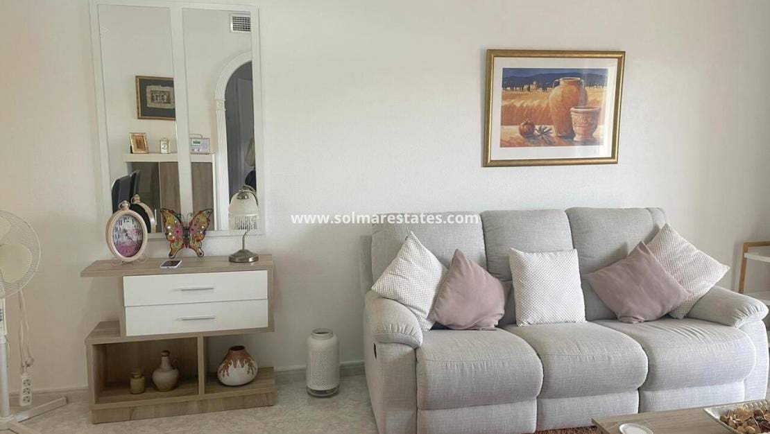 2 makuuhuone Huoneisto myytävänä paikassa Algorfa mukana uima-altaan - 147 000 € (Ref: 9449738)