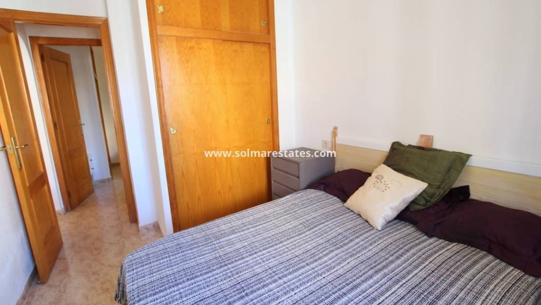 2 bedroom Bungalow for sale in Los Balcones with pool - € 135,000 (Ref: 9449739)